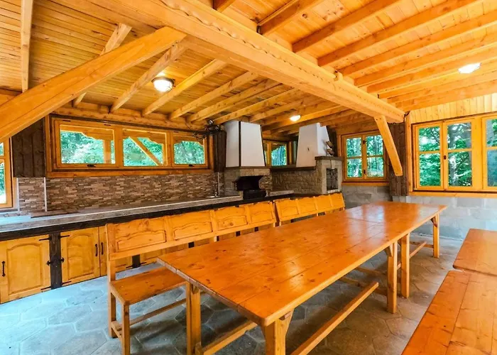 деа Луксозна вила Котел